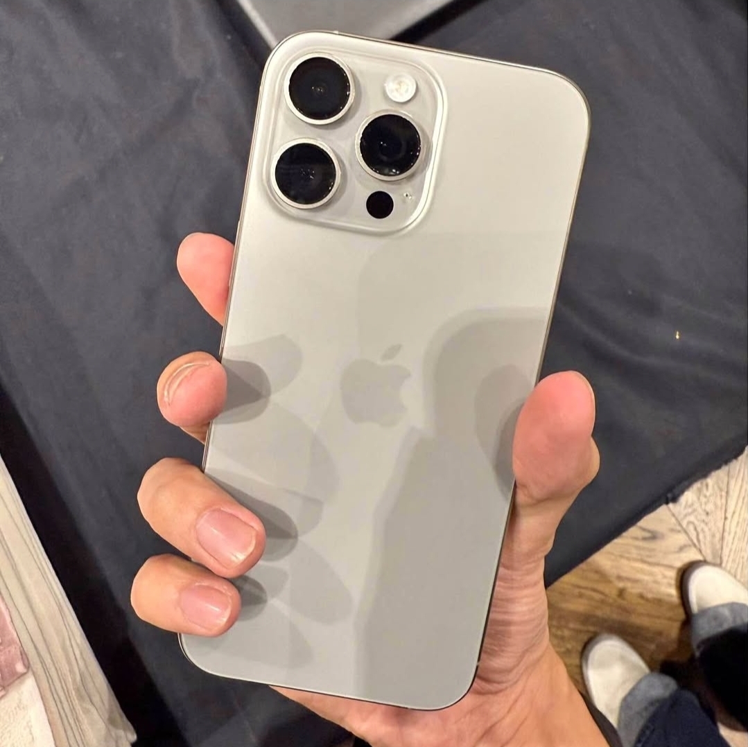 u3-1000088259